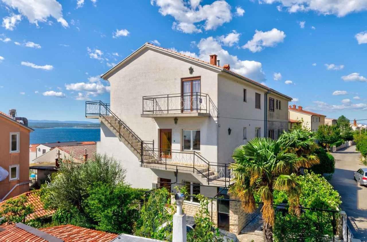 Two-bedroom In Xxxi Apartament *